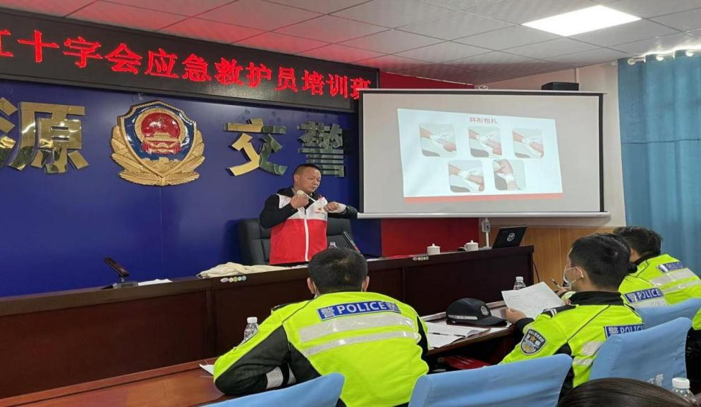 1668844496165431.png 640 (3).png