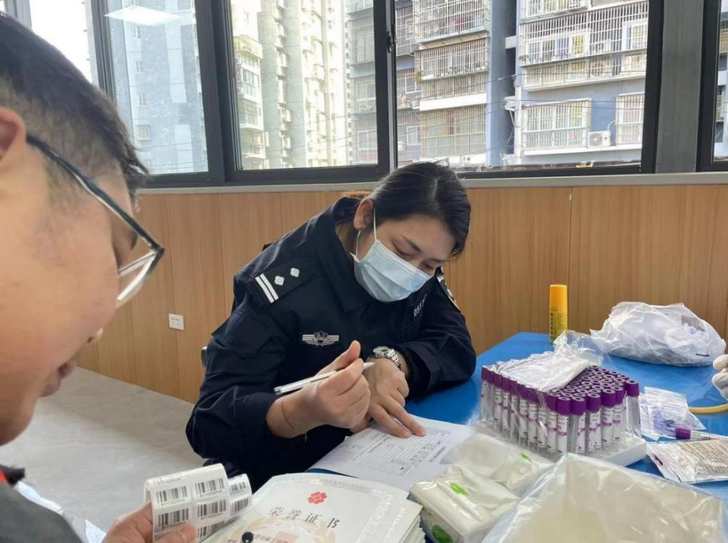 1668844514475859.png 640 (4).png